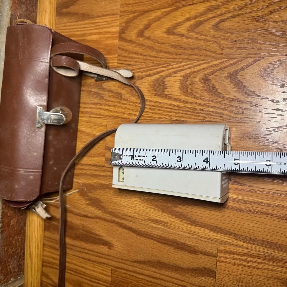 VTG Cornet SL Electronic Flash Unit with Case Untested Parts Only Photo Prop